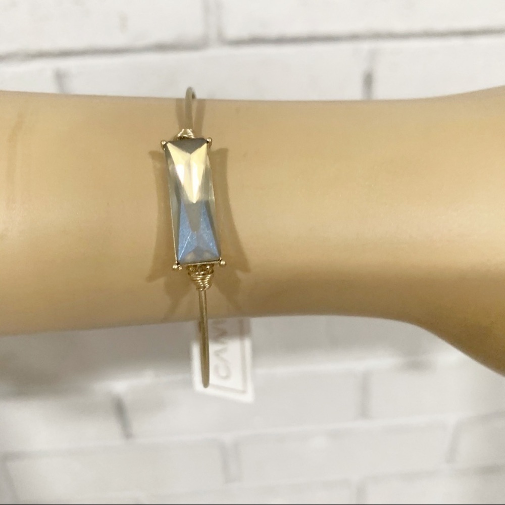 Canvas Jewelry Women’s‎ Wire Bracelet With Stone